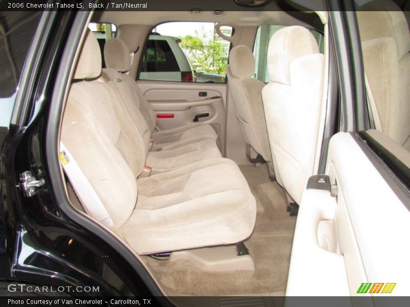  2006 Tahoe LS Tan/Neutral Interior