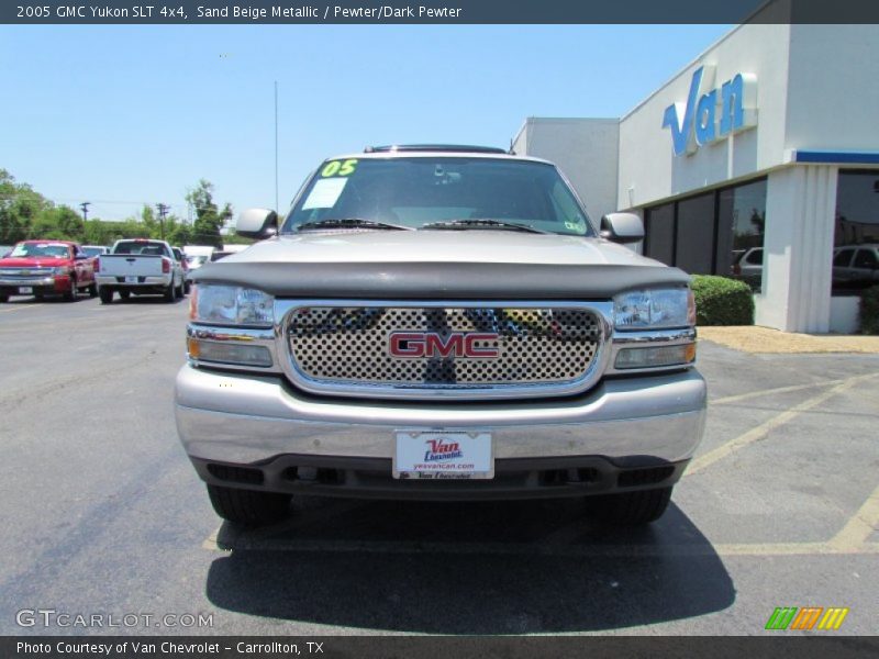 Sand Beige Metallic / Pewter/Dark Pewter 2005 GMC Yukon SLT 4x4