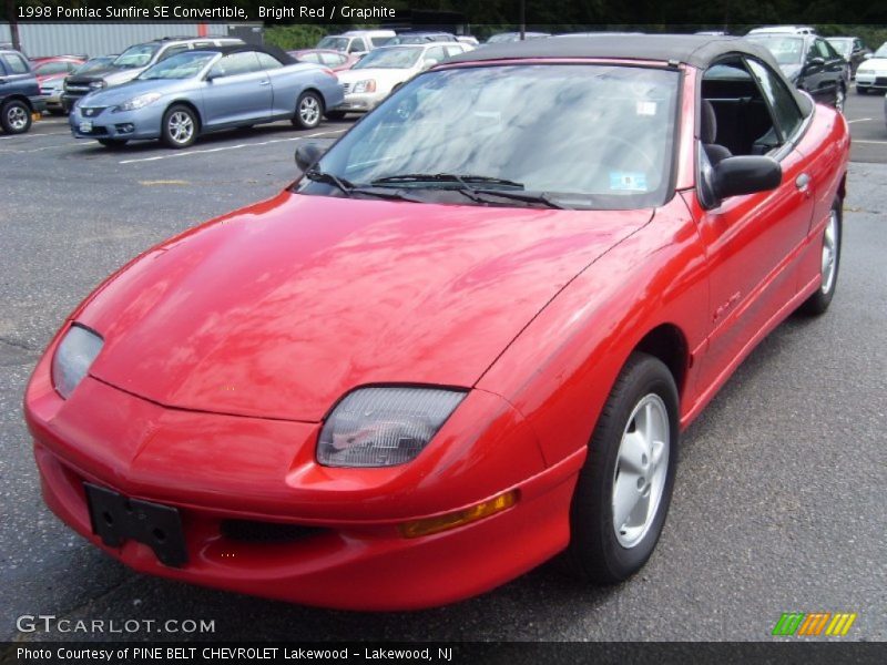 Bright Red / Graphite 1998 Pontiac Sunfire SE Convertible