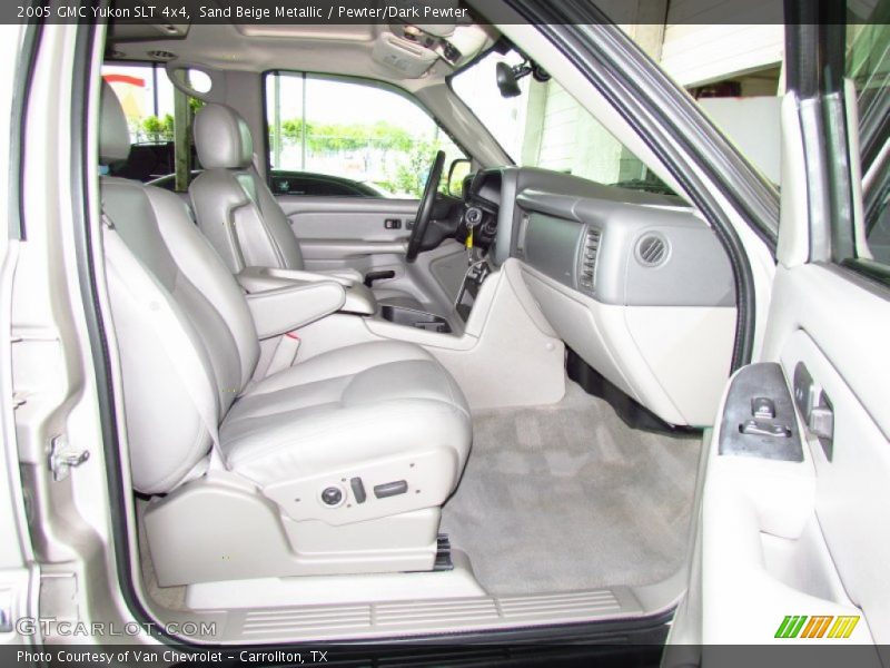 Sand Beige Metallic / Pewter/Dark Pewter 2005 GMC Yukon SLT 4x4