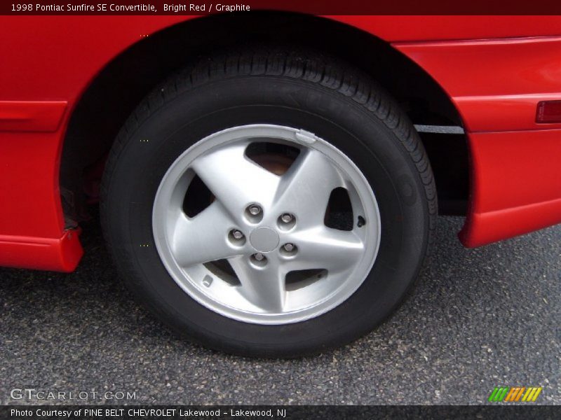  1998 Sunfire SE Convertible Wheel