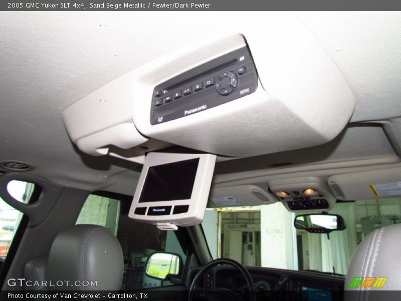 Sand Beige Metallic / Pewter/Dark Pewter 2005 GMC Yukon SLT 4x4