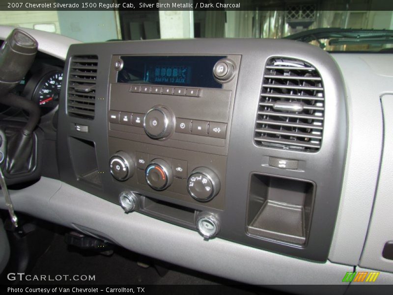 Silver Birch Metallic / Dark Charcoal 2007 Chevrolet Silverado 1500 Regular Cab