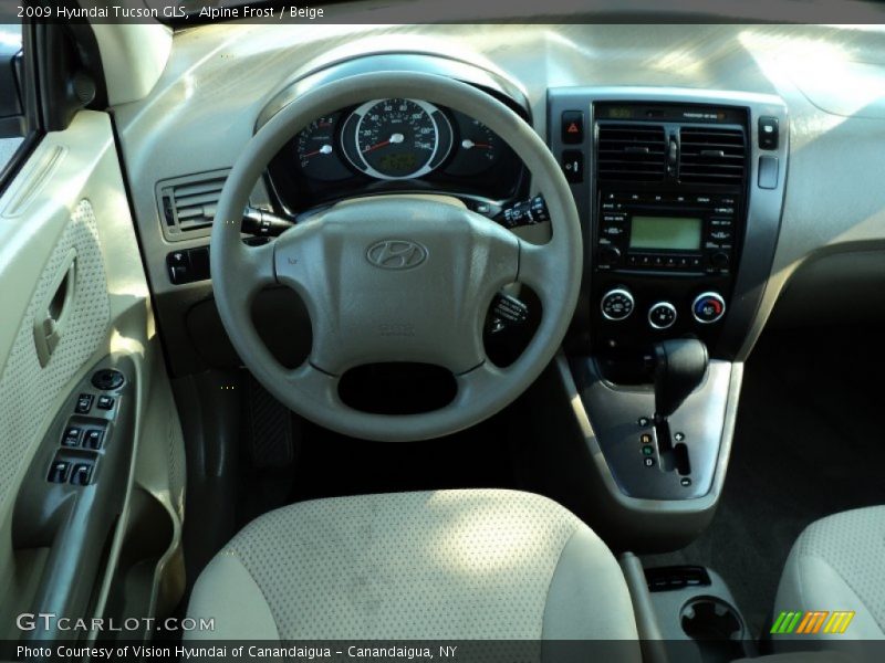 Dashboard of 2009 Tucson GLS