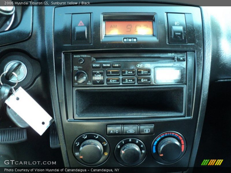 Sunburst Yellow / Black 2006 Hyundai Tiburon GS
