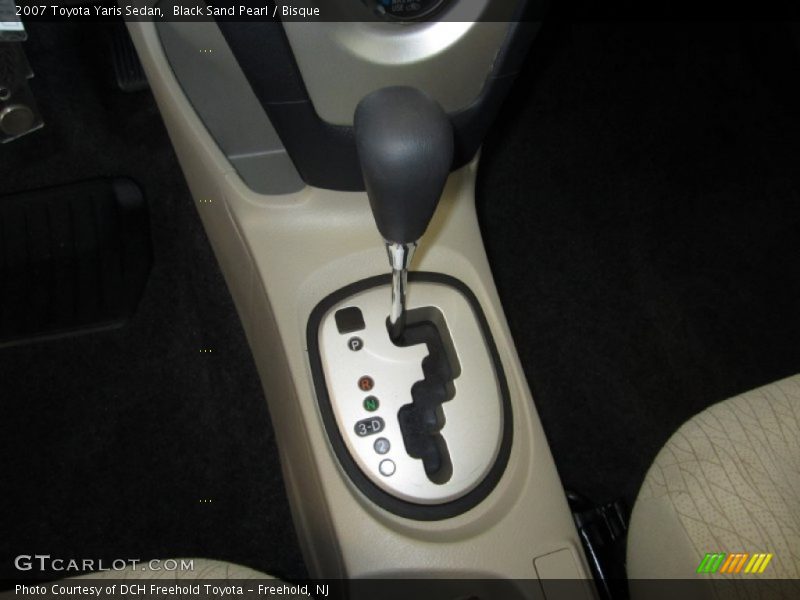 Black Sand Pearl / Bisque 2007 Toyota Yaris Sedan