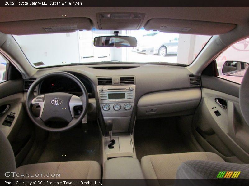 Super White / Ash 2009 Toyota Camry LE