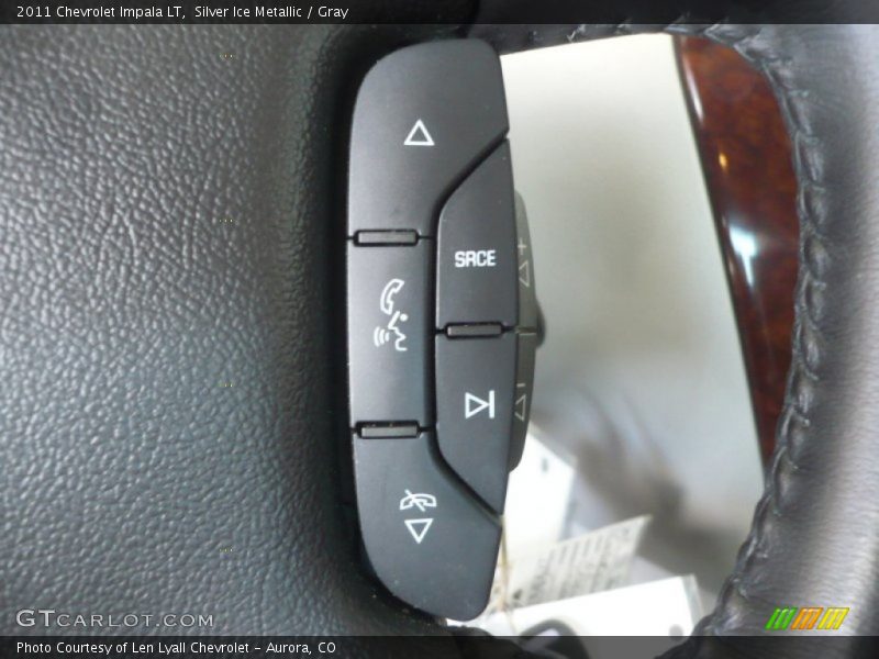 Silver Ice Metallic / Gray 2011 Chevrolet Impala LT