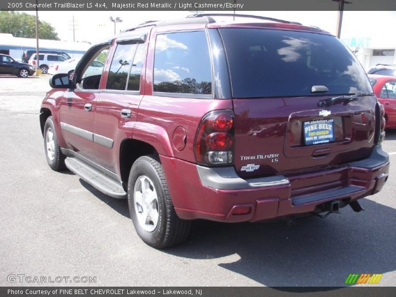 Majestic Red Metallic / Light Cashmere/Ebony 2005 Chevrolet TrailBlazer LS 4x4