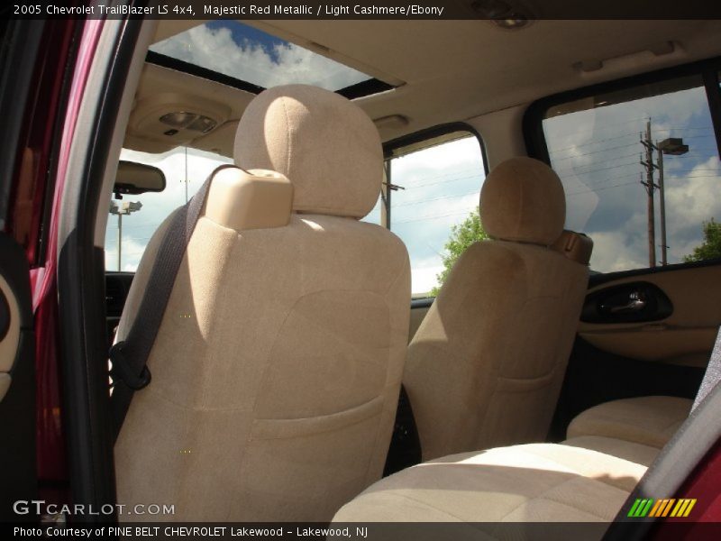 Majestic Red Metallic / Light Cashmere/Ebony 2005 Chevrolet TrailBlazer LS 4x4