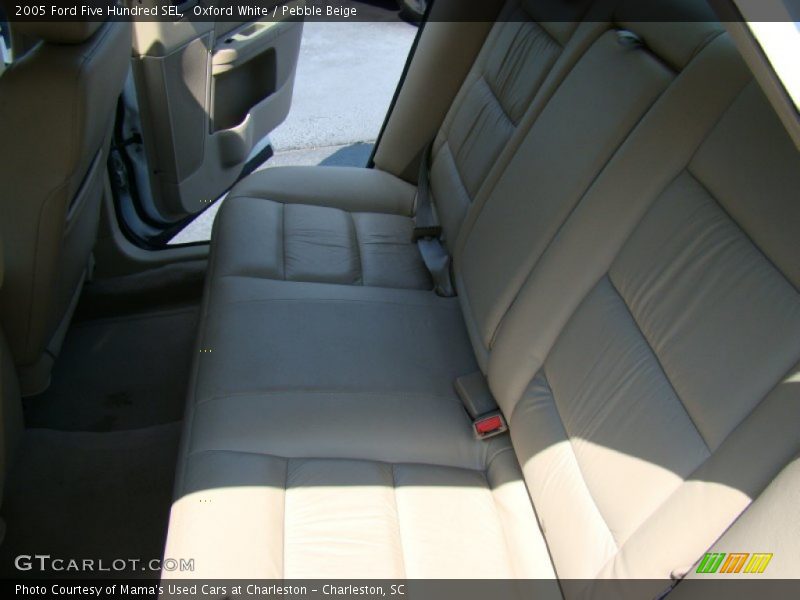 Oxford White / Pebble Beige 2005 Ford Five Hundred SEL