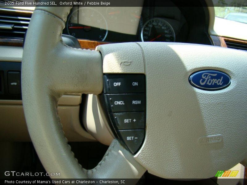 Oxford White / Pebble Beige 2005 Ford Five Hundred SEL