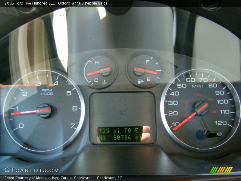 Oxford White / Pebble Beige 2005 Ford Five Hundred SEL