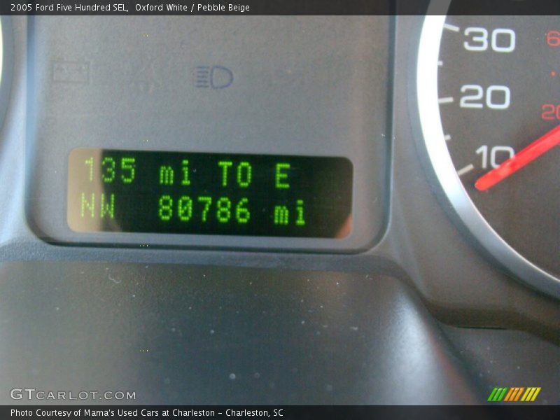 Oxford White / Pebble Beige 2005 Ford Five Hundred SEL