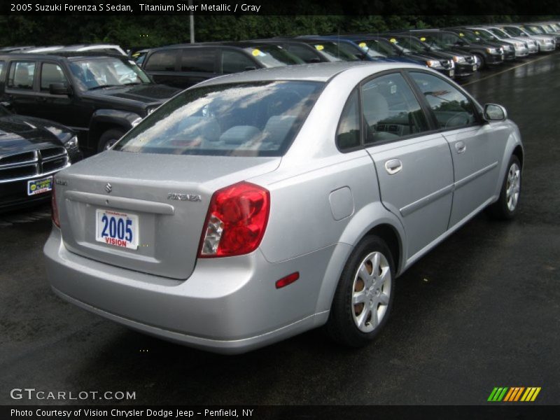 Titanium Silver Metallic / Gray 2005 Suzuki Forenza S Sedan