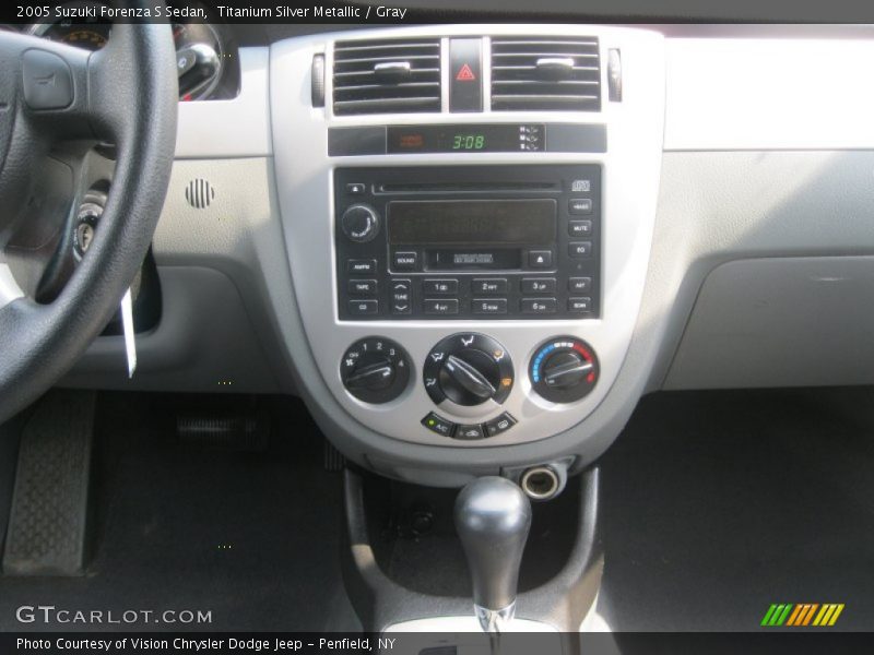Titanium Silver Metallic / Gray 2005 Suzuki Forenza S Sedan