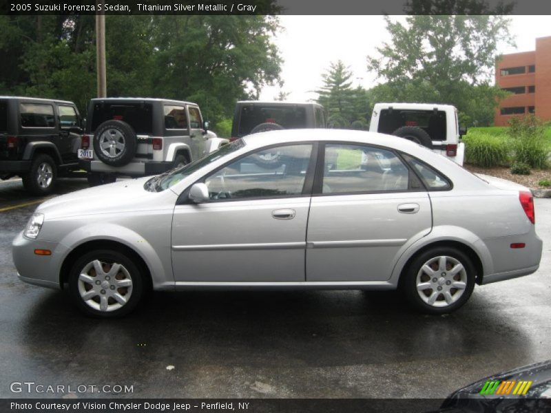 Titanium Silver Metallic / Gray 2005 Suzuki Forenza S Sedan