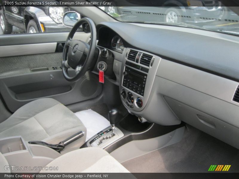Titanium Silver Metallic / Gray 2005 Suzuki Forenza S Sedan