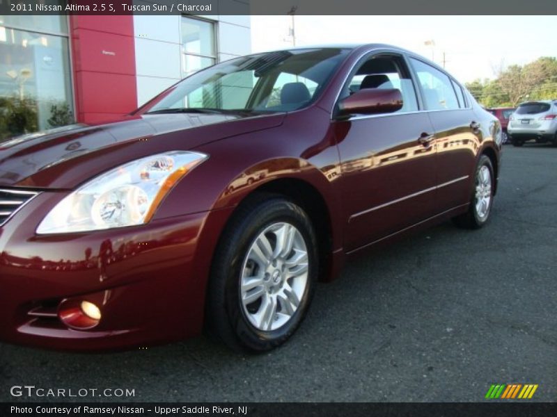 Tuscan Sun / Charcoal 2011 Nissan Altima 2.5 S