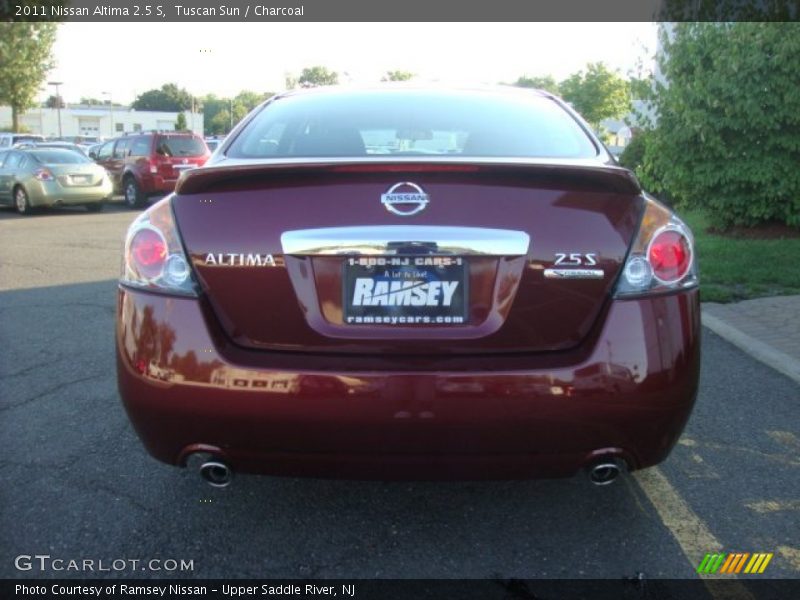 Tuscan Sun / Charcoal 2011 Nissan Altima 2.5 S