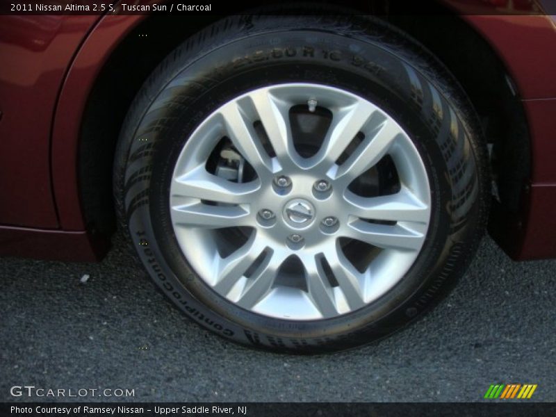 Tuscan Sun / Charcoal 2011 Nissan Altima 2.5 S