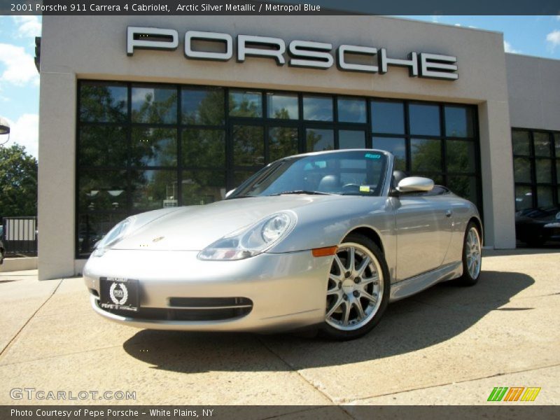 Arctic Silver Metallic / Metropol Blue 2001 Porsche 911 Carrera 4 Cabriolet