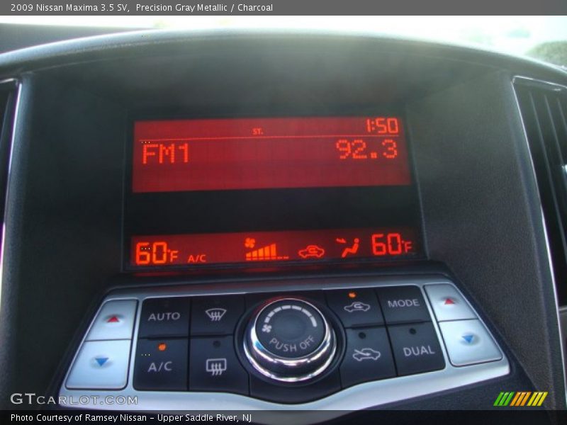 Precision Gray Metallic / Charcoal 2009 Nissan Maxima 3.5 SV