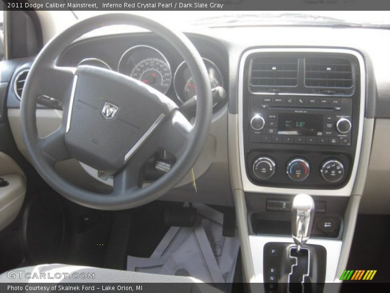 Inferno Red Crystal Pearl / Dark Slate Gray 2011 Dodge Caliber Mainstreet