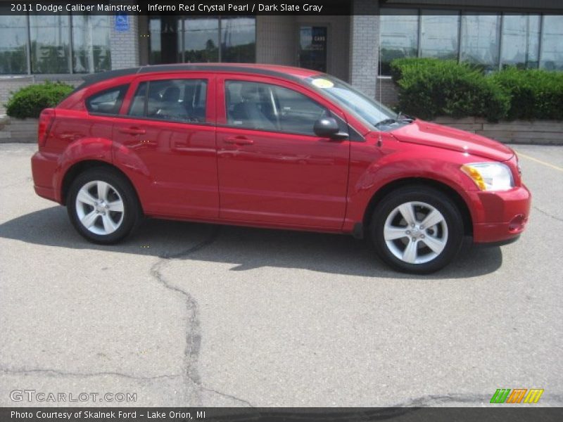 Inferno Red Crystal Pearl / Dark Slate Gray 2011 Dodge Caliber Mainstreet