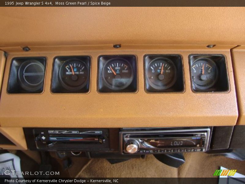 Moss Green Pearl / Spice Beige 1995 Jeep Wrangler S 4x4