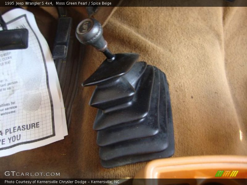 Moss Green Pearl / Spice Beige 1995 Jeep Wrangler S 4x4