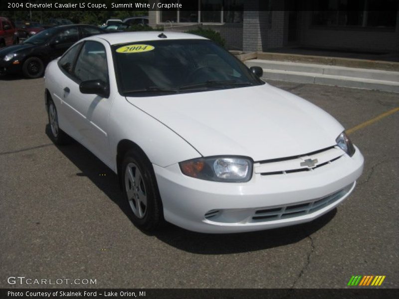 Front 3/4 View of 2004 Cavalier LS Coupe