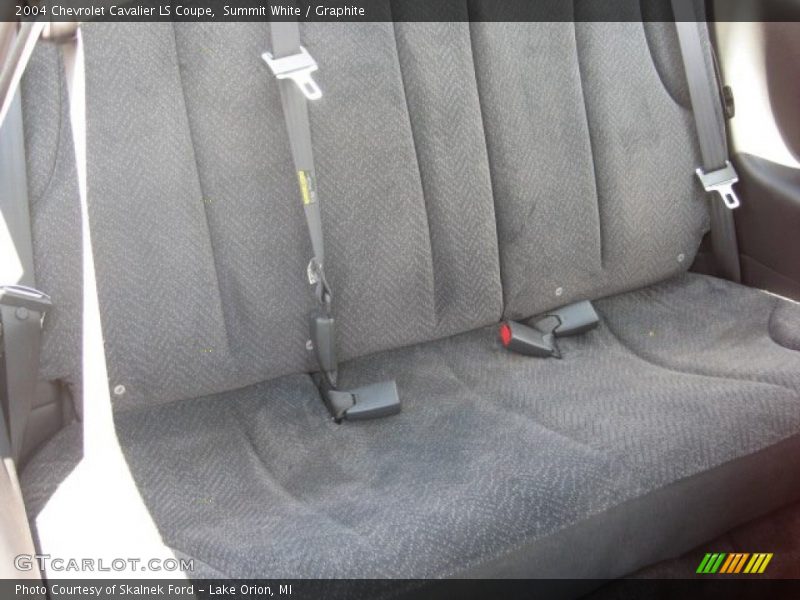 Summit White / Graphite 2004 Chevrolet Cavalier LS Coupe
