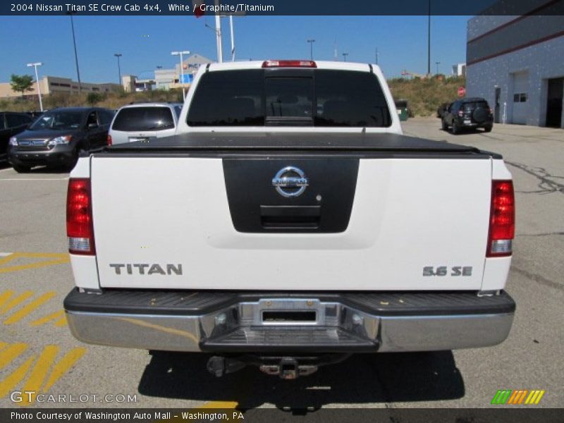 White / Graphite/Titanium 2004 Nissan Titan SE Crew Cab 4x4