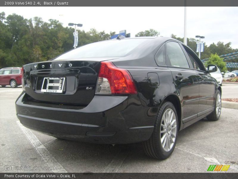Black / Quartz 2009 Volvo S40 2.4i
