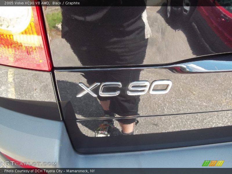 Black / Graphite 2005 Volvo XC90 V8 AWD