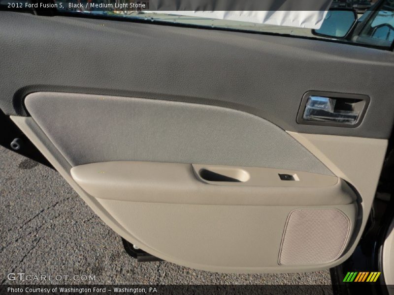 Door Panel of 2012 Fusion S