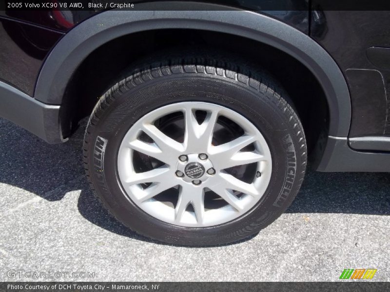 Black / Graphite 2005 Volvo XC90 V8 AWD