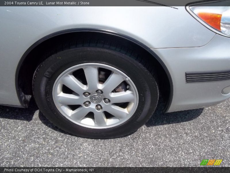 Lunar Mist Metallic / Stone 2004 Toyota Camry LE