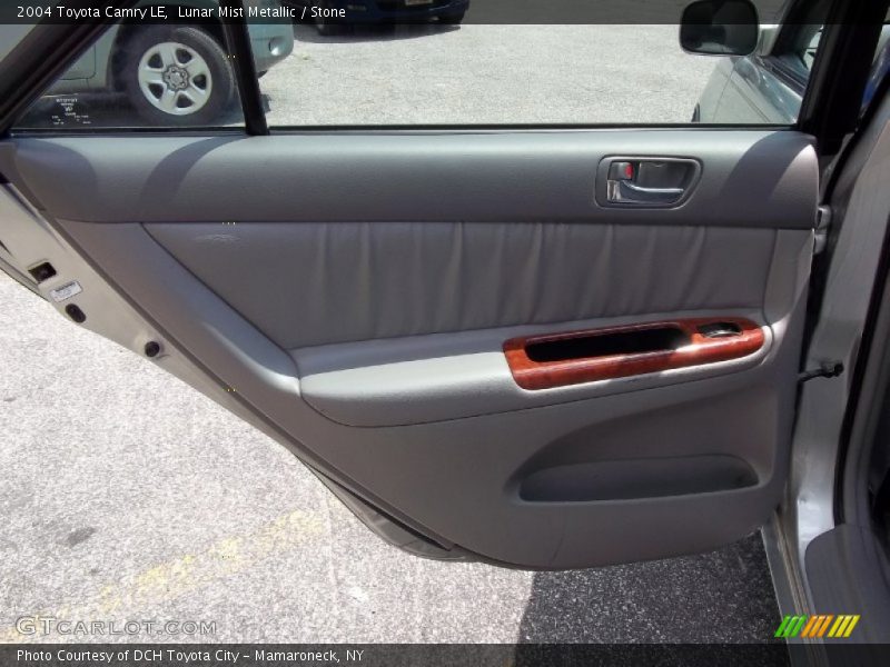 Lunar Mist Metallic / Stone 2004 Toyota Camry LE