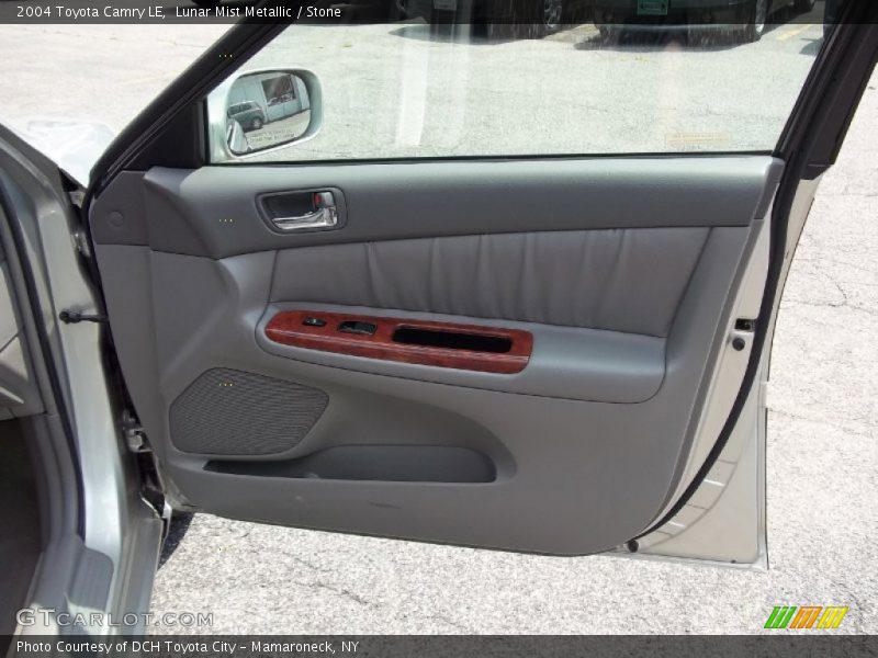 Lunar Mist Metallic / Stone 2004 Toyota Camry LE