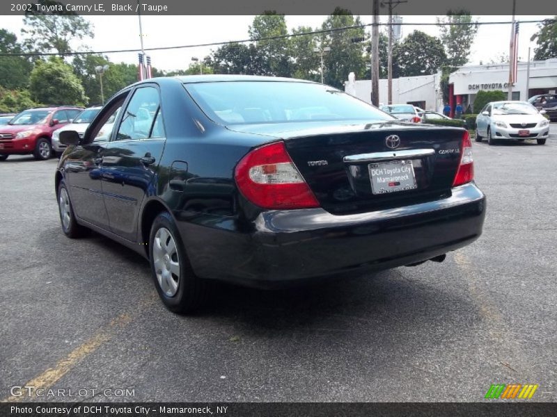 Black / Taupe 2002 Toyota Camry LE