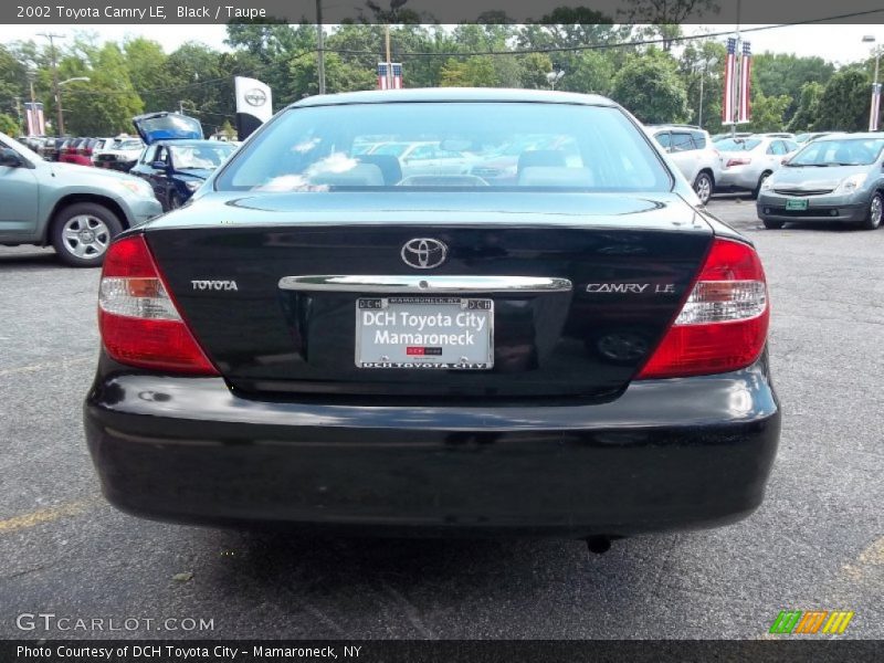Black / Taupe 2002 Toyota Camry LE