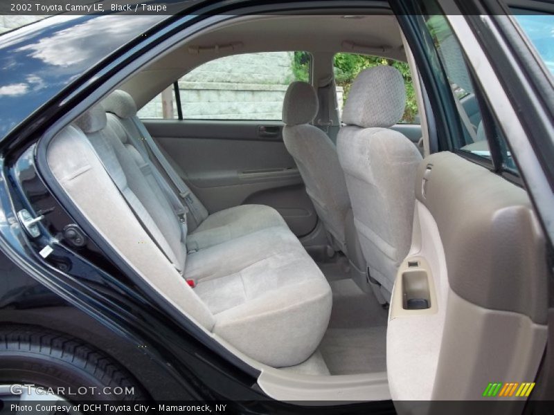 Black / Taupe 2002 Toyota Camry LE