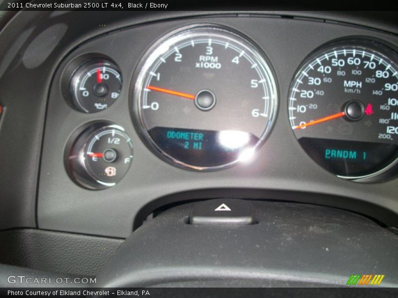Black / Ebony 2011 Chevrolet Suburban 2500 LT 4x4