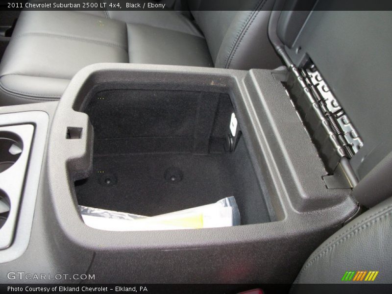 Black / Ebony 2011 Chevrolet Suburban 2500 LT 4x4