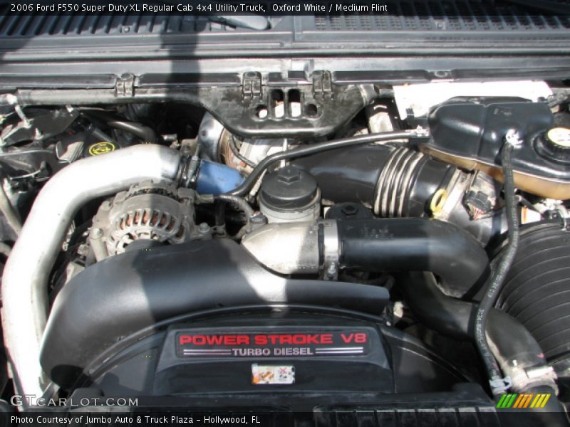 Oxford White / Medium Flint 2006 Ford F550 Super Duty XL Regular Cab 4x4 Utility Truck