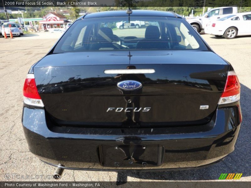 Black / Charcoal Black 2008 Ford Focus SE Sedan