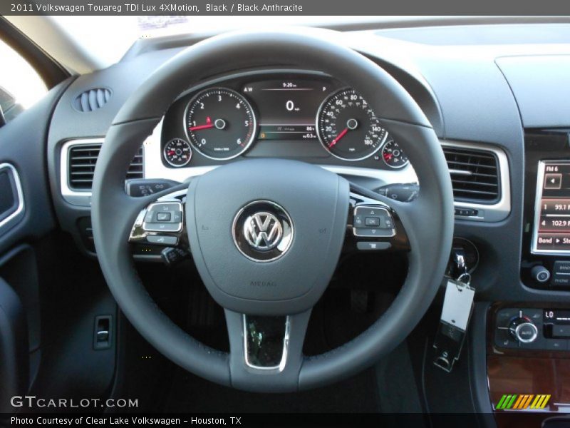  2011 Touareg TDI Lux 4XMotion Steering Wheel