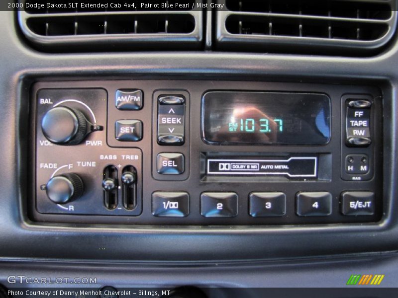 Audio System of 2000 Dakota SLT Extended Cab 4x4